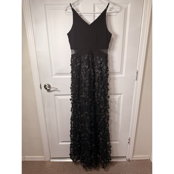 Elegant Black Evening Gown With 3D Floral Appliqué, Size 4, (NWOT) - Picture 5 of 5
